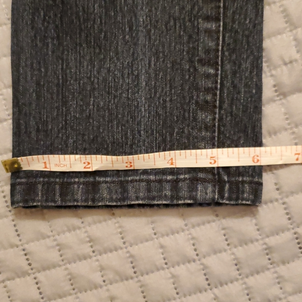 Jeans - Picture 9 of 11